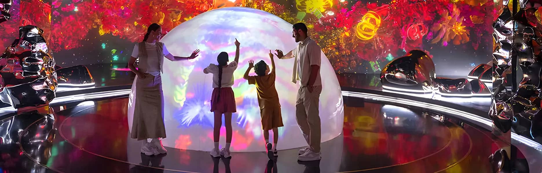 10 Most Instagrammable Spots at Aya Universe for Perfect Photos, image size:1872x600